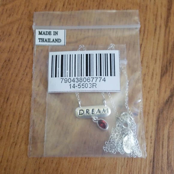 Red Sterling Silver 'Dream' Pendant - Picture 3 of 6
